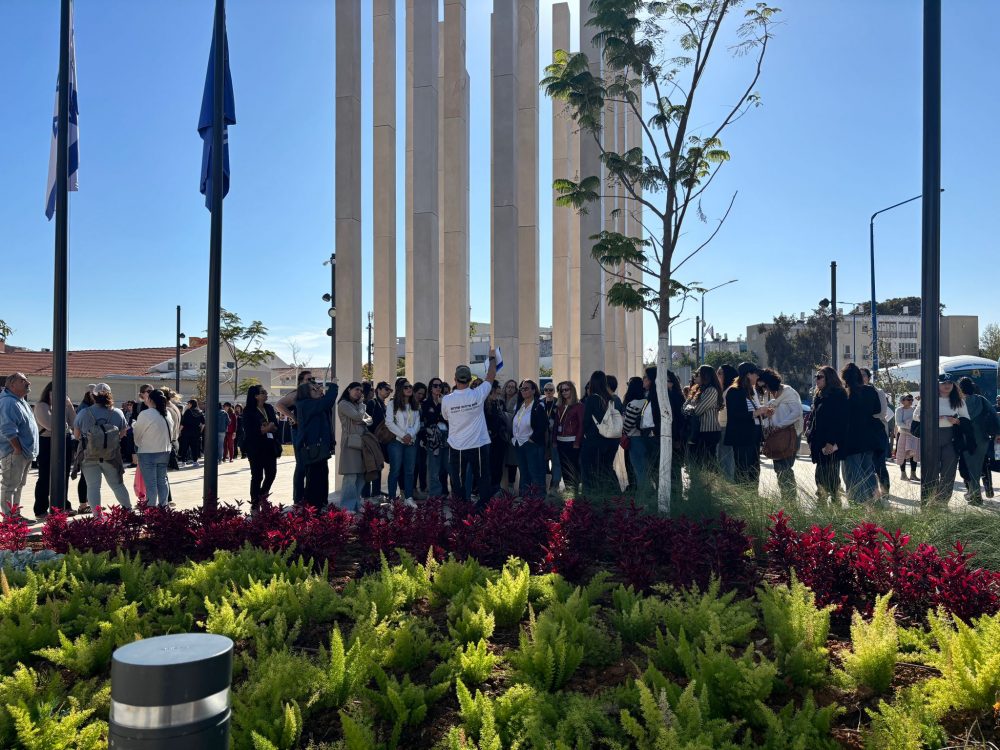 WhatsApp Image 2024-12-22 at 10.00.00